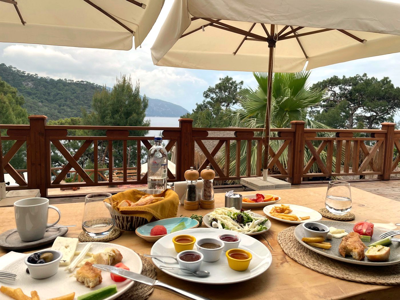 Πρωινό ξενοδοχείου με θέα
